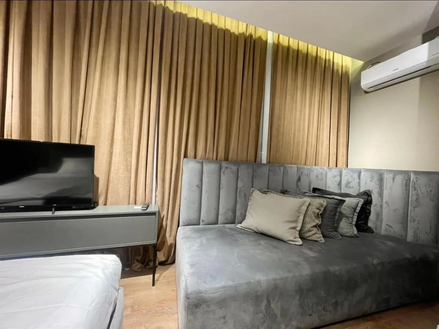 Grand Jnk Boutique Hotel Kukes 0*,  Albania